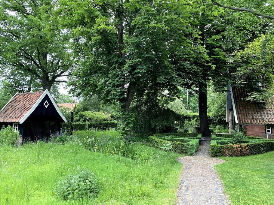 Reutum Loosan Lodges Gastenhuis מראה חיצוני תמונה