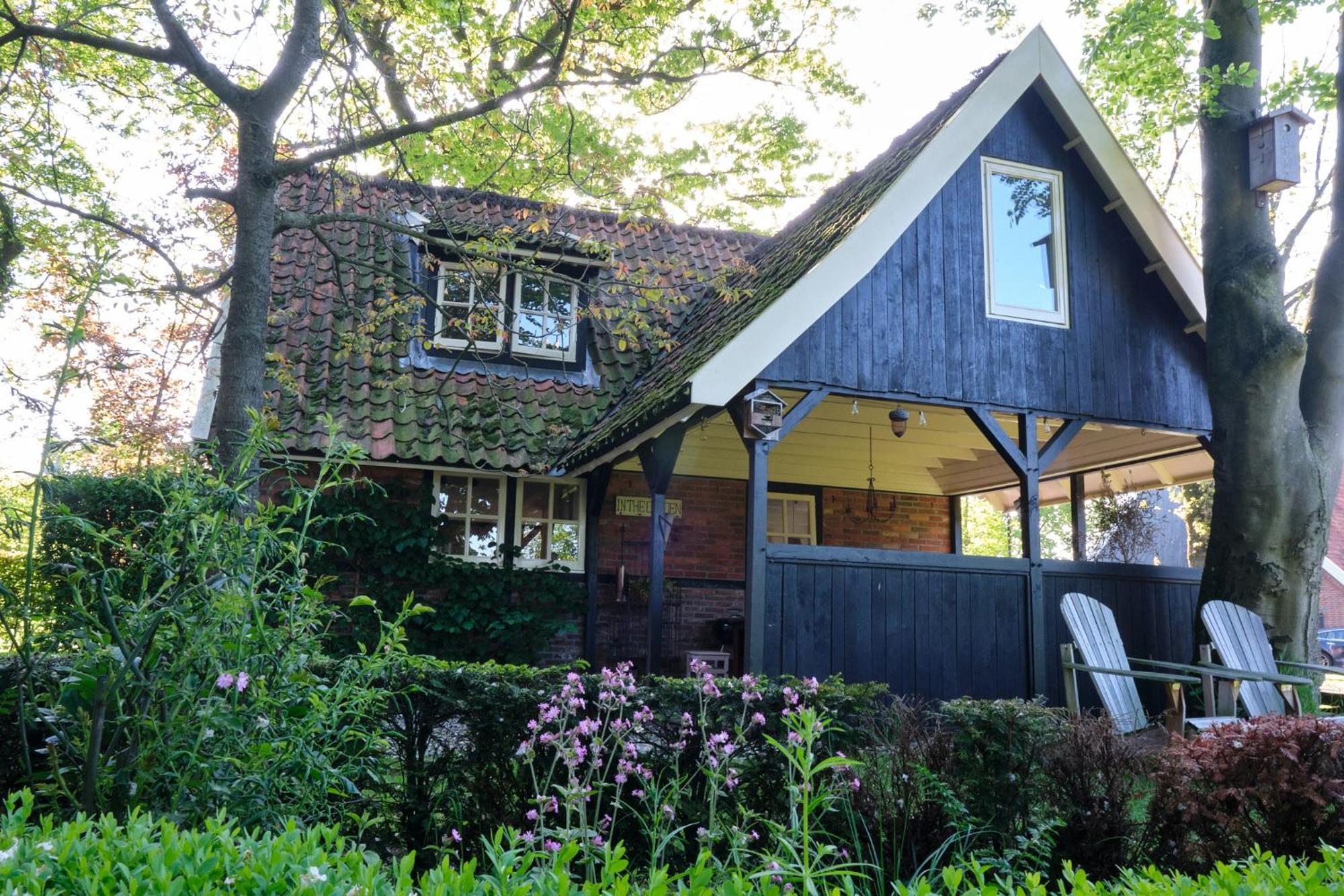 Reutum Loosan Lodges Gastenhuis מראה חיצוני תמונה